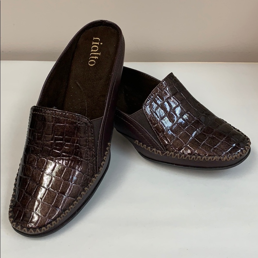 RIALTO Mules Leather Croc Sz 8 1/2m Like New!